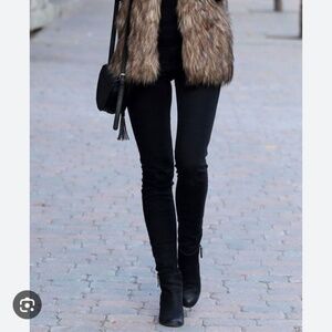 Talula for Aritzia vegan fur vest Size XS